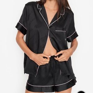 🔥VS Satin Short PJ Set❤️‍🔥